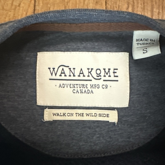 Wanakome Crewneck Sweatshirt Womens Small Navy Pink Varsity Colorblock - Picture 3 of 10